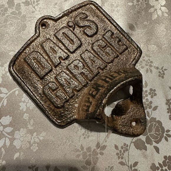 Cast iron wall mounted bottle opener dads garage man cave - Picture 1 of 4
